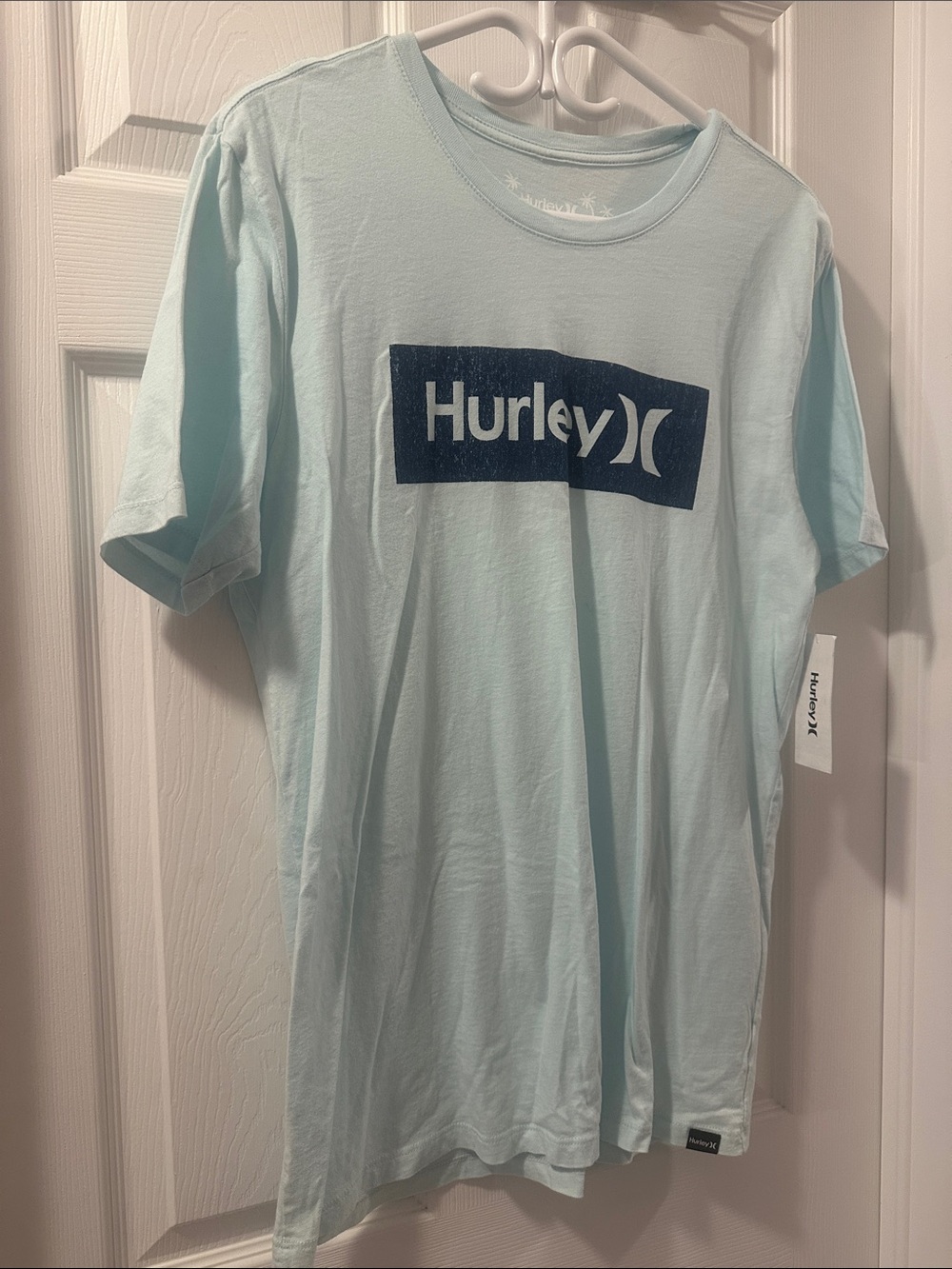 Hurley Men’s Light Aqua Tee with Navy Logo